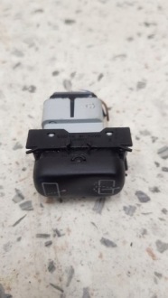 Купити Перемикач омивача mercedes-benz оригінальний номер 1638203410, фото thumb