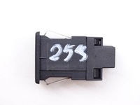 фото thumb №12, Роз'єм вхід вихід port aux-in vw passat b7