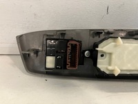 фото thumb №8, Prius plus + кнопка переключатель окон зеркал левый перед