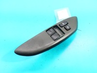 фото thumb №1, Переключатель toyota yaris i 99-05 панель окон дверь