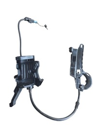 фото thumb №1, Mercedes w177 кронштейн трубка abs a2475460200