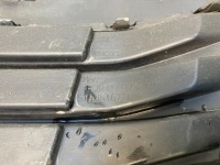 фото thumb №14, Бампер перед vw touran ii передний решётка средняя заглушка 5ta807221al