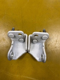 фото thumb №3, Петлі двері лівий задня ford kuga mk2