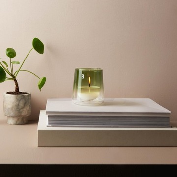 Świecznik i Świeca wkładka zapachowa Bolsius CleanLight - Gardenia & Figa