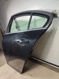 фото thumb №10, Двері ліва задні задня opel insignia a z22c чорні