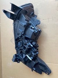 фото thumb №3, Лампа перед правая espace v led