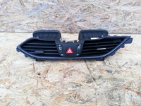 фото thumb №1, Решётка обдув средняя hyundai i30 iii 17-22 eu