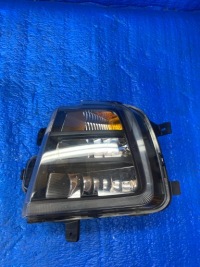 фото thumb №1, Левый противотуманная фара+ поворотник vw scirocco 1k8941661h oryg