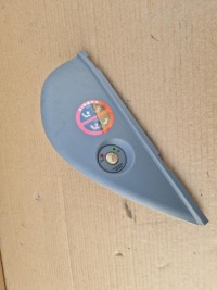 фото thumb №1, Защита консоли правая hyundai santa fe ii