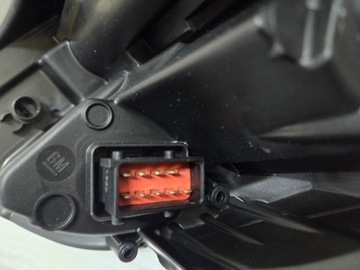 фото thumb №8, Лампа правая перед opel corsa e европа новая оригинал 39108223