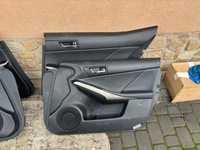 фото thumb №2, Lexus is iii 300h обшивка правий передній