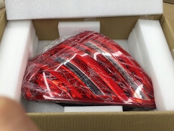 фото thumb №13, Лампа світло led правий зад do mercedes w221 рестайлінг a2218200664 a2218201464