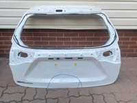 фото thumb №1, Toyota yaris cross 21- крышка багажника задняя багажника