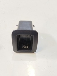 фото thumb №1, Заглушка isofix vw passat b8 3g0887233a