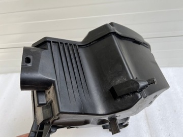 фото thumb №6, Корпус фильтра воздуха twingo smart h8201394903