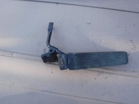 фото thumb №1, Потенціометр газу mercedes w123 w124 1233010082