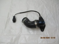 Kadjar 1.5 dci труба патрубок воды 147138070r Цена, фото thumb