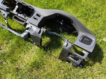 фото thumb №6, Volvo s60 13- панель консоль капот uk