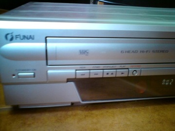 Комбинированный видеорекордер FUNAI DRV-D2831 DVD + VHS 2 в 1