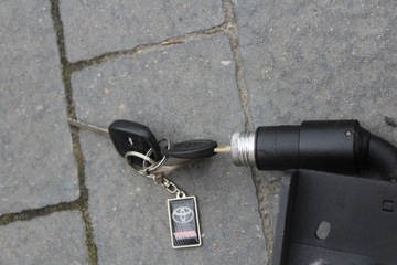 фото thumb №6, Блокування коробки коробки передач avensis t25