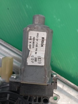 фото thumb №5, Механізм підйомник вікна двері лівий перед opel karl 98820-m2x10