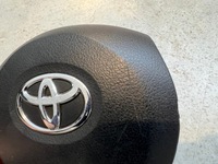 фото thumb №9, Приборная панель консоль подушка безопасности ремни toyota yaris iii