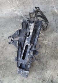 фото thumb №1, Кронштейн панель фары правый bmw f01 f02 f04 7184160