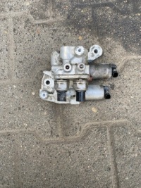 фото thumb №1, Porsche cayenne 7p5 електроклапан 7p5511853