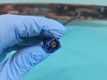 фото thumb №7, Накладка зад кришки tesla модель s сірий 10257776-00-a 1061269-00-d