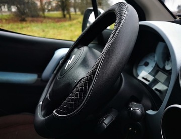 Peugeot 206 207 307 308 Partner Чехлы на руль 1 2 Черный Премиум