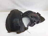 фото thumb №1, Renault captur i подкрылок правое передние 2 запчасти