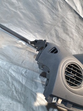 фото thumb №11, Панель роздавальна renault clio iii 05-12r.