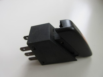 фото thumb №9, Переключатель аварийный opel vectra calibra 90347821