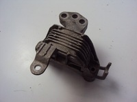 фото thumb №1, Кронштейн подушка двигуна opel astra j iv 2009-2019