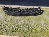 фото thumb №9, Volvo v40 ii d3 2.0d cross country решётка радиатора решётка бампера