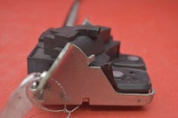 фото thumb №6, Замок крышки задняя багажника a2127400335 tesla model s 12-20