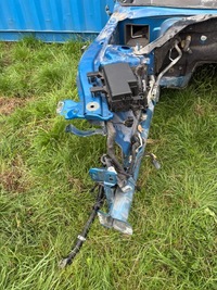 фото thumb №1, Ford mustang vi 15- четверть перед правая cabrio velocity blue металлик e7