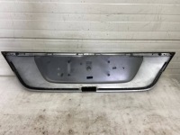 фото thumb №15, Mercedes e klasa w211 sedan накладка задней крышки багажника хром a2117500237