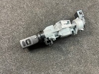 фото thumb №1, Mazda v 5 i замок запалювання ключ 3m51-3f880-ac