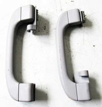 фото thumb №1, Bmw 5 e60 e61 ручки крепления потолочный задние задняя 7033659