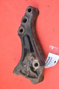 фото thumb №1, Кронштейн двигуна права перед honda accord 8 viii 2.2 i-dtec 09r