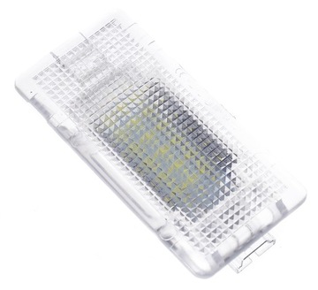 Lampa LED BMW E87 E60 E84 E90 X1 X2 X5 Z8 Oświetlenie Bagażnika Wnętrza