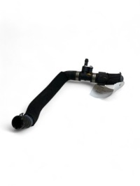 Audi e-tron 2021 шланг / пабтрубок  радиатора Недорого, фото thumb