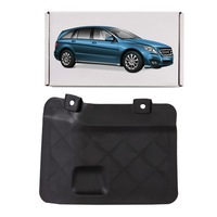 фото thumb №1, Mercedes r-class w251 2005-13 заглушка передньої підкрилки права a2518841922