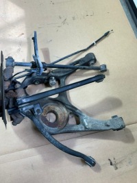 Купить Поворотный кулак правый задний , правая задняя, рычаг, ступица mercedes ml w164 6.3 amg, фото thumb