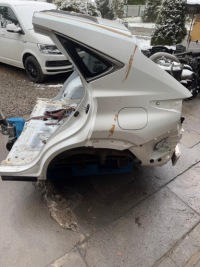 фото thumb №1, Крила лівий задня задній lexus nx 300h чверть обшивка задня