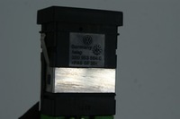 фото thumb №14, Переключатель обогрева сиденья vw passat b5 3b0963564c