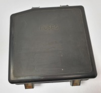 фото thumb №1, Кришка коробка запобіжників volvo 960 9128222