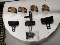 фото thumb №2, Засовы дверь крышки, зажим ремней renault clio v 825705229r all/1/c4