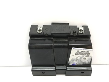 фото thumb №1, Кронштейн бампера праві зад jeep compas 68082968ab